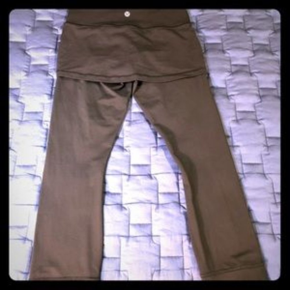 Lululemon A Go Go Crop In Mod Dot Print - image 8